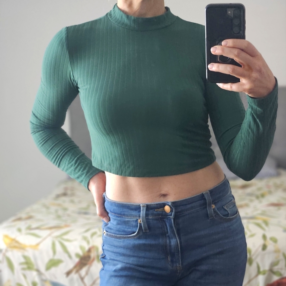 🖤3/$15 Rue21 Crop Top, Size Med